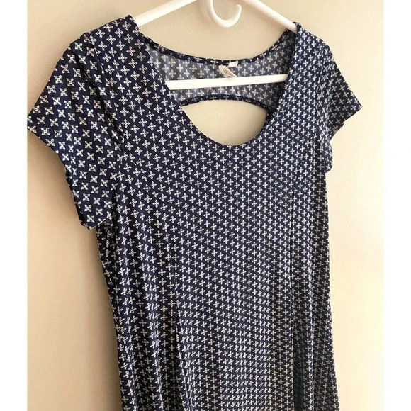 Rip Curl Navy and White Short Sleeve Surf Mini Dress Size Small - Picture 3 of 11